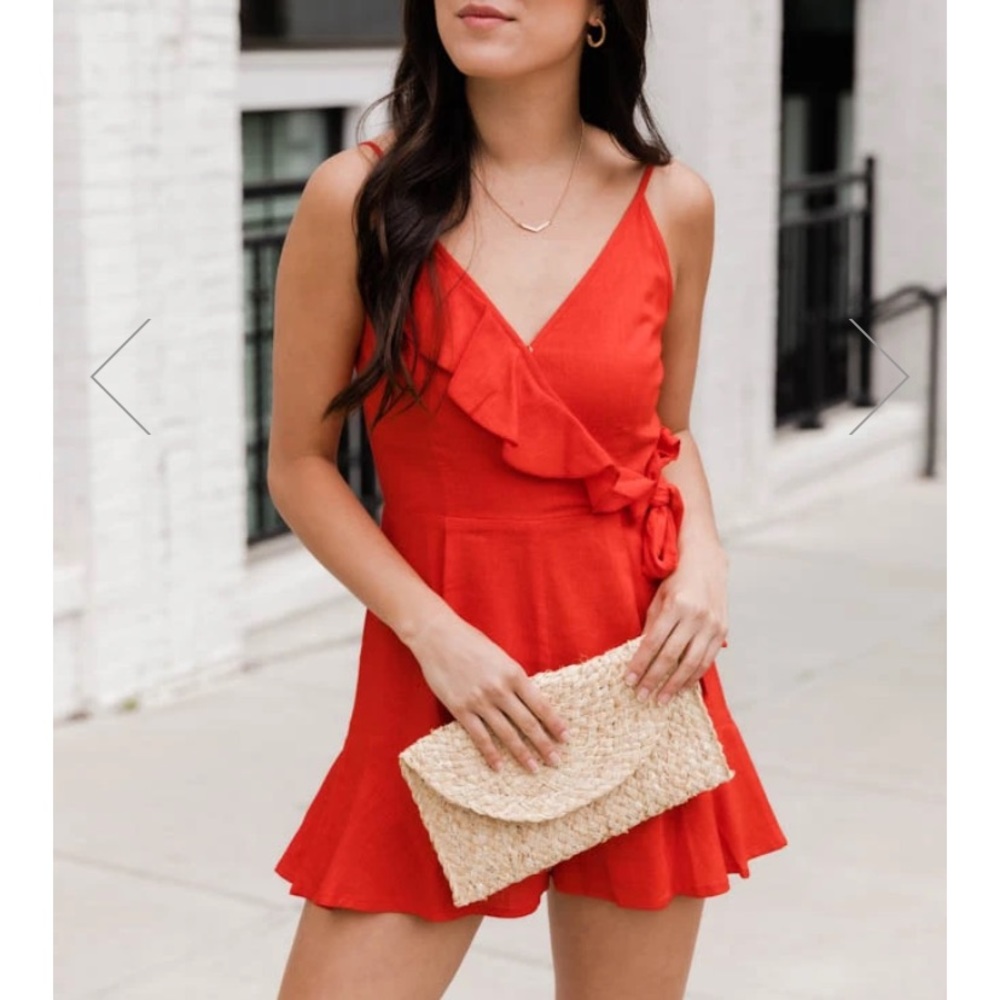 Women’s romper never worn